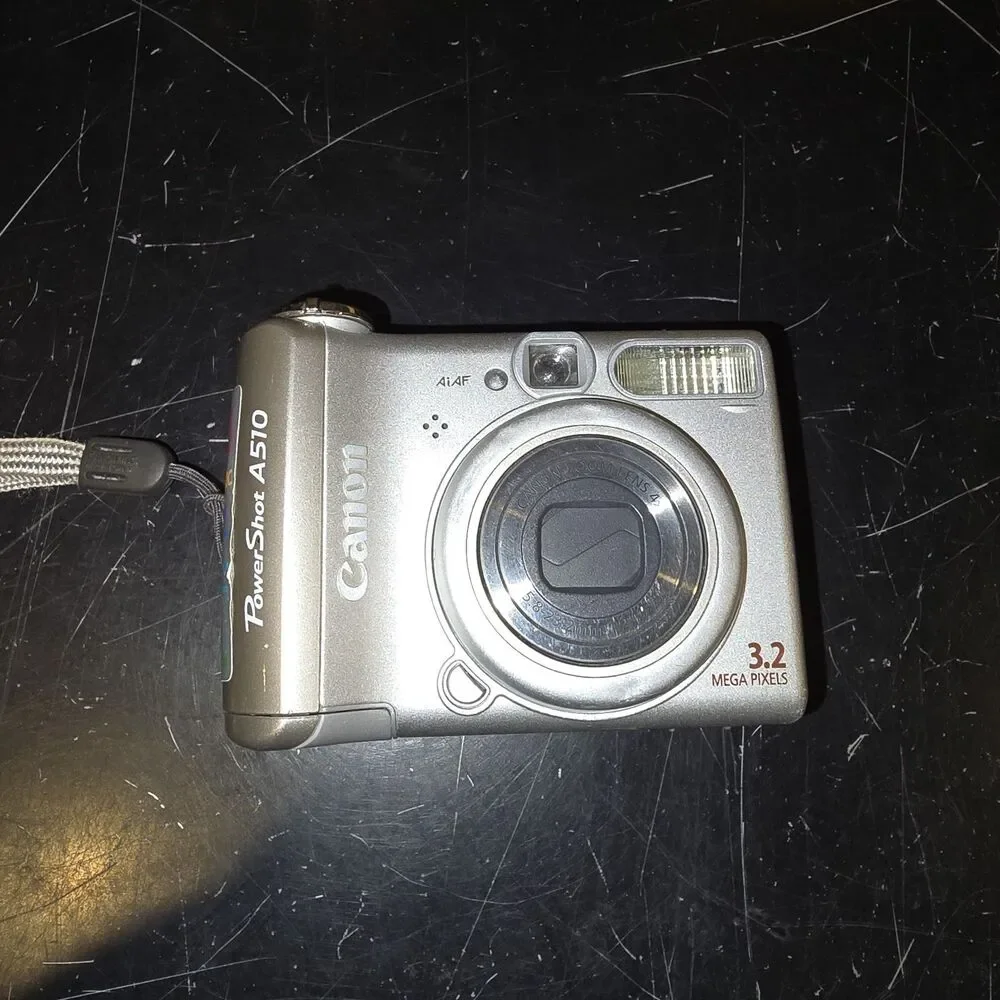 Canon PowerShot A510 Digital Camera, Zoom Lens 4X Silver W Dc 60 Read Descriptio
